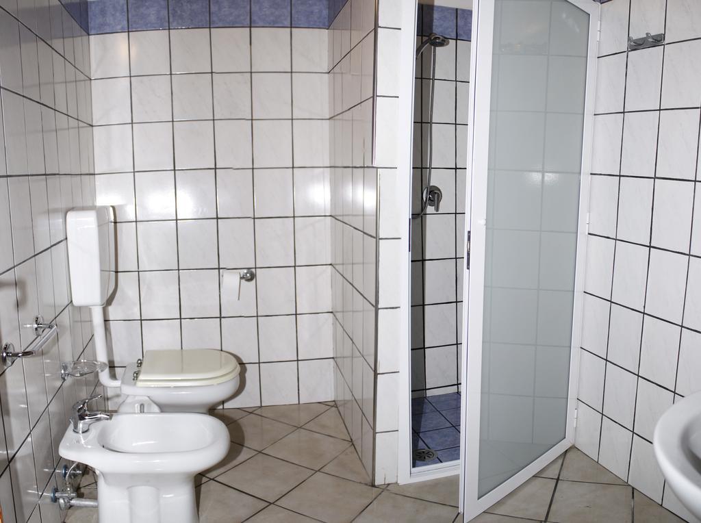 Hotel Punto Azzurro Forio di Ischia Værelse billede